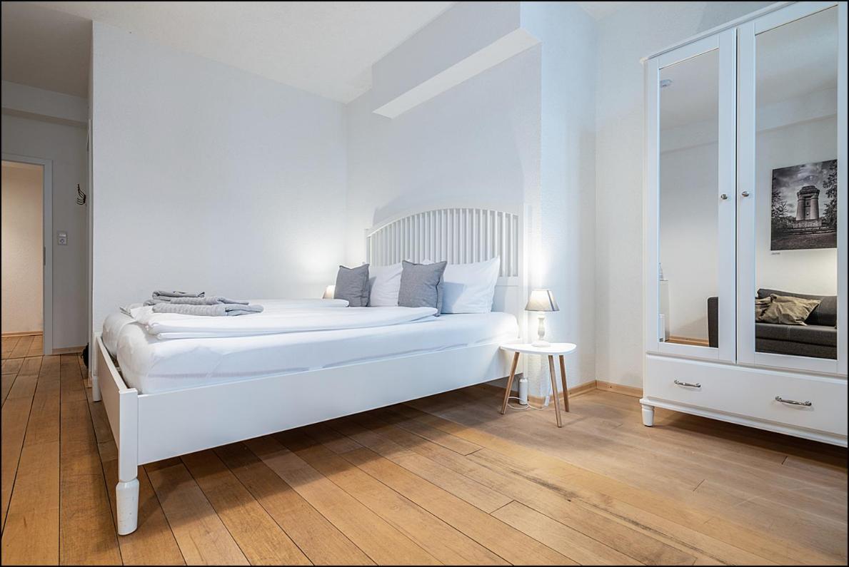 Markt Eins Gaestezimmer Schoppenstedt ภายนอก รูปภาพ
