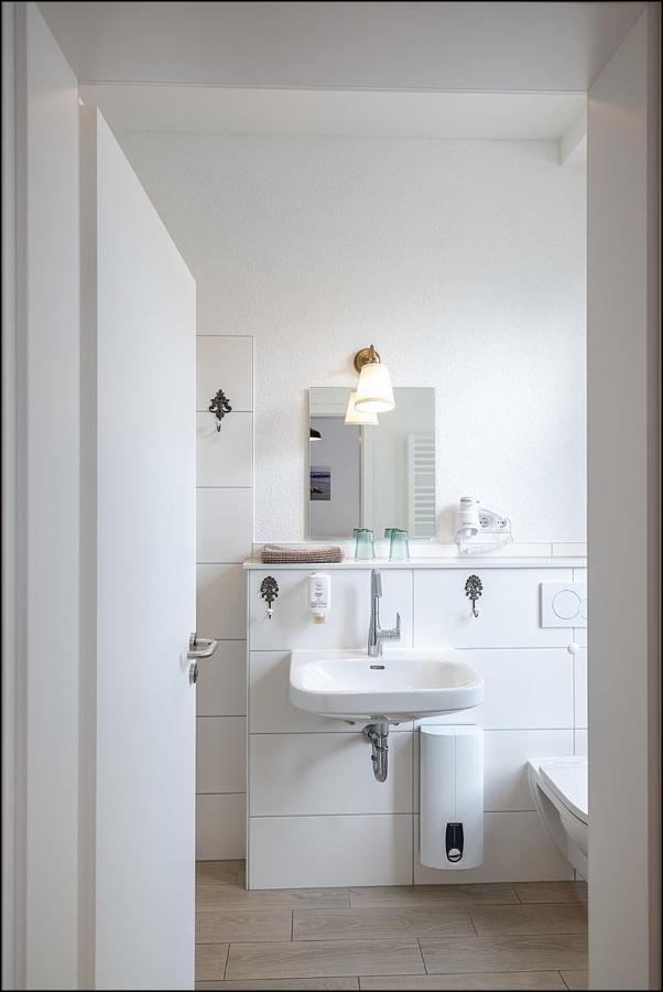 Markt Eins Gaestezimmer Schoppenstedt ภายนอก รูปภาพ