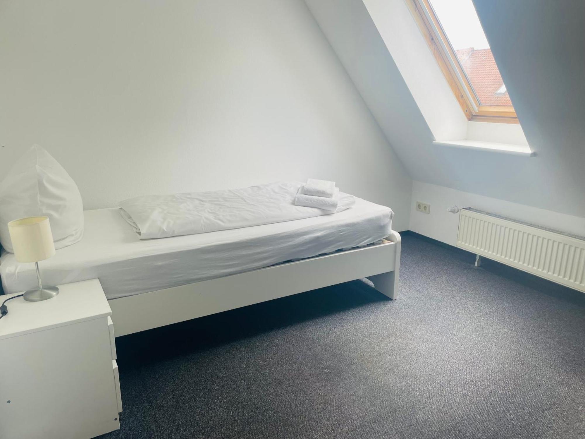 Markt Eins Gaestezimmer Schoppenstedt ภายนอก รูปภาพ